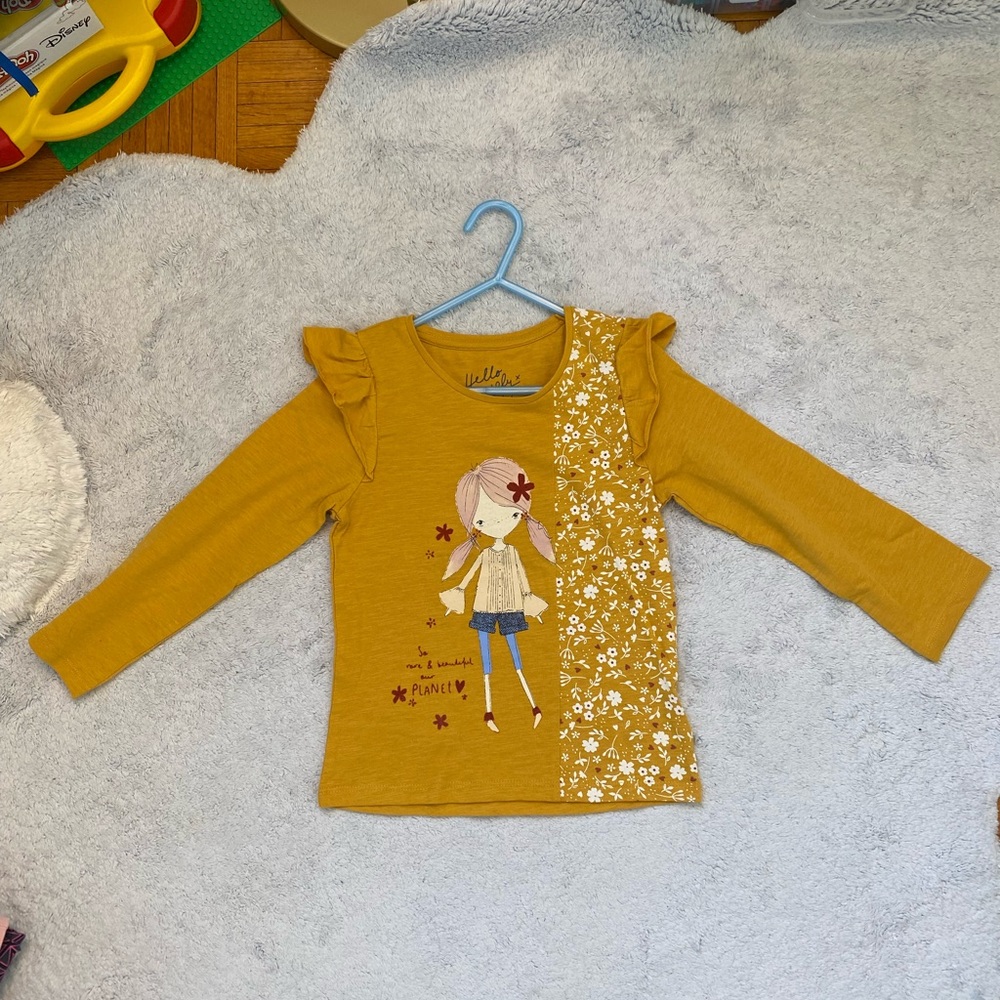 Marks & Spencer cute teeshirts with ruffle